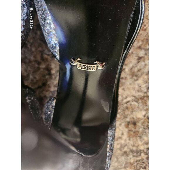 ɗ Fergie silver sparkly and black high heel pumps m - Picture 10 of 12